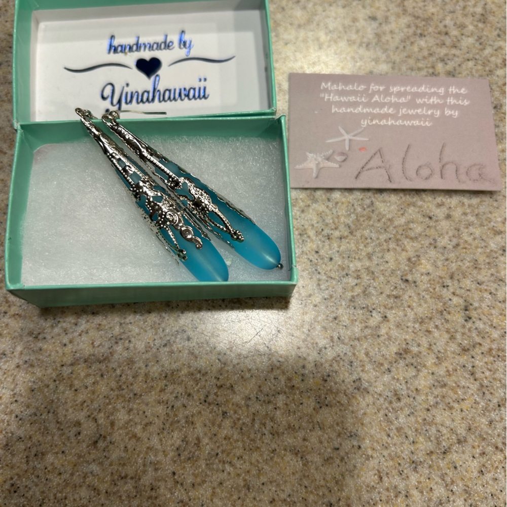 New Blue Crystal Drop Earrings